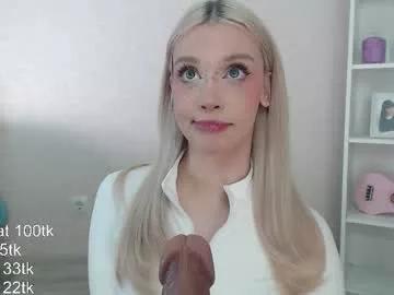 vickyfuckingdoll from Chaturbate is Freechat