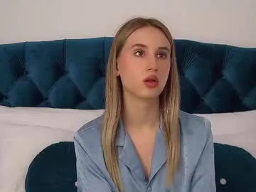 victoriahopson — GOAL: I tease with my mouth and my sexy lips #nonude #new #teen #18 #skinny [193 tokens remaining]