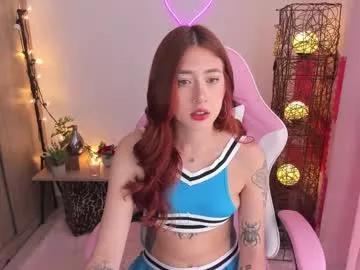 Try our girls live displays and explore the company of endless strippers, with beautiful physiques, vibrating toys and more.