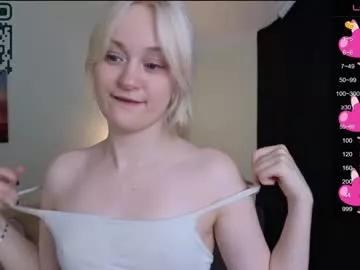 white_flory from Chaturbate is Freechat