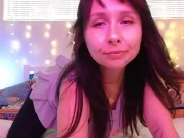 Photos of wingardiumleveveosa from Chaturbate is Freechat
