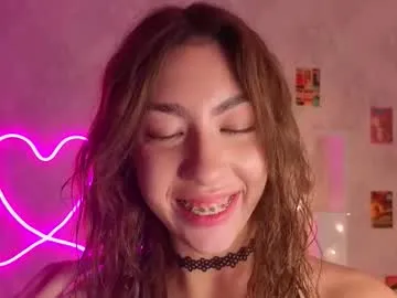 winnierabsatt — GOAL: sit on face x 10 [55 tokens remaining] Wazaaaaaap  I'm EmmaGlad if u help me out with path to 100 likes  #squirt #bigass #18 #lovense #shy