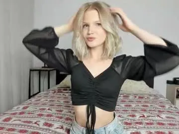 xloe_queen — suck on a lollipop [70 tokens left] hi I'm Chloe, nice to meet you #shy #skinny #new #bigass #18 #feet #feet #sexy #longhair