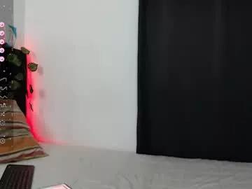 xoxo_natix from Chaturbate