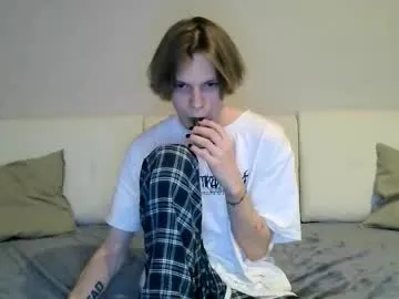 xwannalove — First stream