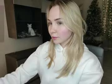 xxxhoneyxx model from Chaturbate