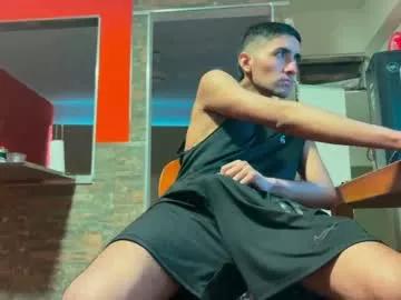 y0ungwithbrowndick from Chaturbate is Freechat