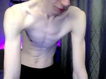 Try our girls live displays and explore the company of endless strippers, with beautiful physiques, vibrating toys and more.