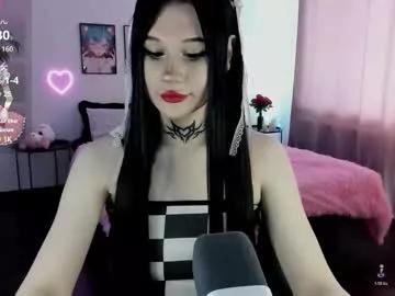 Try our girls live displays and explore the company of endless strippers, with beautiful physiques, vibrating toys and more.