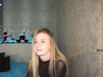 your_marimary — Hi, my name is Mary!Make me cum! #lovense #squirt #bigass #heels #blonde