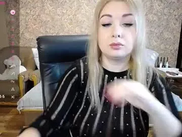 your_oxygen — GOAL: make me horny [227 tokens remaining] 2 #bbw #curvy #smoke #stockings #pantyhose