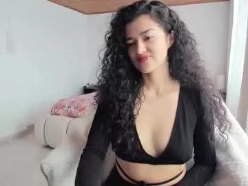 yourdreamgirl2025 from Chaturbate is Freechat