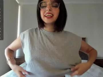 yourfreakygirl model from Chaturbate