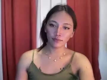 Try our girls live displays and explore the company of endless strippers, with beautiful physiques, vibrating toys and more.