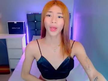Try our girls live displays and explore the company of endless strippers, with beautiful physiques, vibrating toys and more.