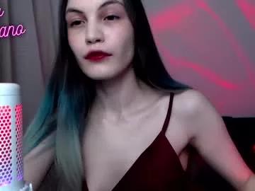 Try our girls live displays and explore the company of endless strippers, with beautiful physiques, vibrating toys and more.