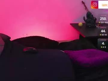 yourtoybella from Chaturbate is Freechat