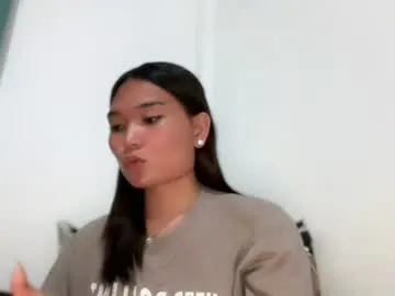 Avatar of yrdrmgrl_jennie26