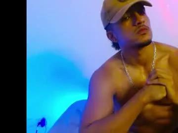 yvan_latin from Chaturbate is Freechat