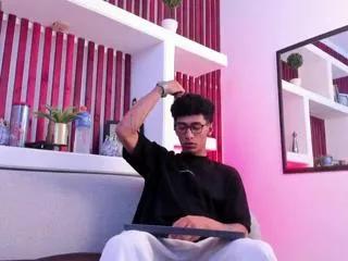 Photos of leon_creed from Flirt4Free is Freechat