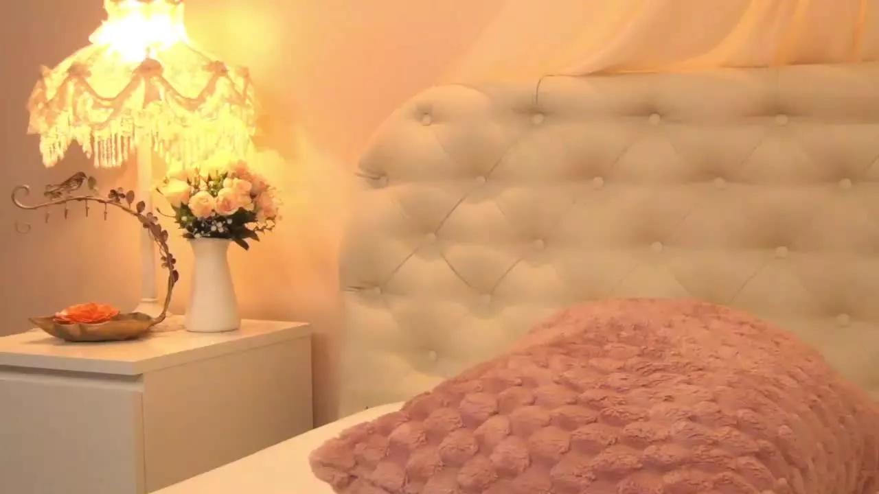 Asshantiy webcams show profile image 
