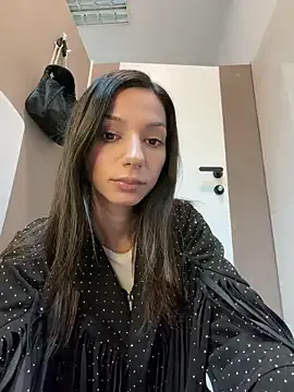 Avatar of -MiaSweet-