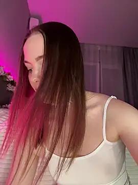 Try our girls live displays and explore the company of endless strippers, with beautiful physiques, vibrating toys and more.