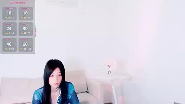 18girl-duola from StripChat is Freechat