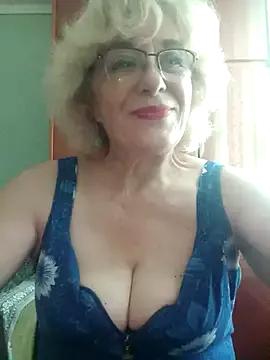 Try our girls live displays and explore the company of endless strippers, with beautiful physiques, vibrating toys and more.