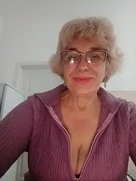 Avatar of 52MiaLove02