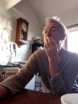60philippe from StripChat is Freechat