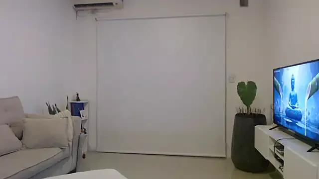 8venus8 from StripChat is Freechat