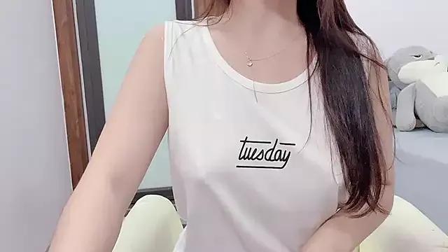 _____Lunaa_____ from StripChat is Freechat