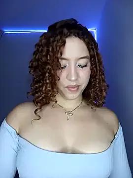Try our girls live displays and explore the company of endless strippers, with beautiful physiques, vibrating toys and more.