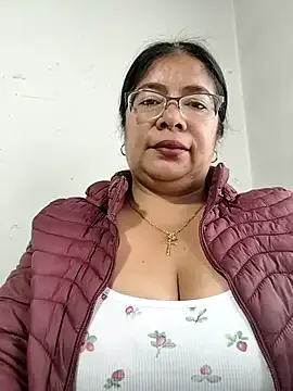 Avatar of __valentina18