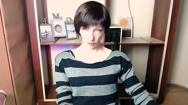 _AngeliaFlow_ — Freechat on StripChat