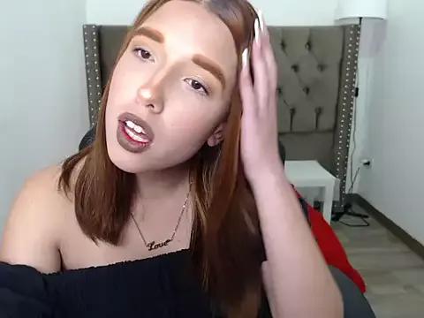 _ArianaMiller from StripChat is Freechat