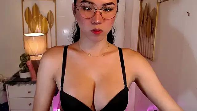 _AsianHinata_ from StripChat is Freechat