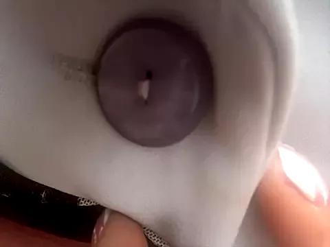 _Bella-Office1 from StripChat is Freechat