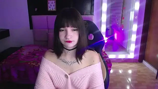 _Charlotte_Collins_ — Freechat on StripChat