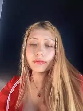 Try our girls live displays and explore the company of endless strippers, with beautiful physiques, vibrating toys and more.