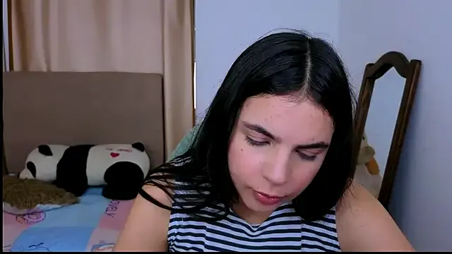 _elenna — Freechat on StripChat