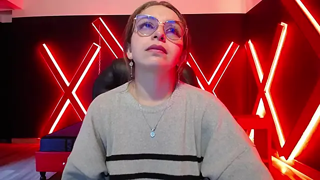 _isaabellaa — Dance+naked