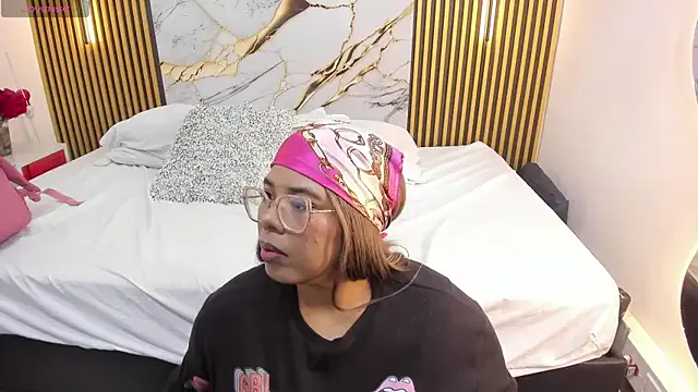 Avatar of _nickypurple_