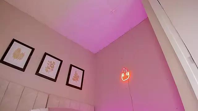 _sami_x from StripChat is Freechat