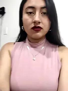 _Sarah-Office1 from StripChat is Freechat