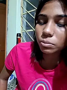 _sexy-queen from StripChat is Freechat