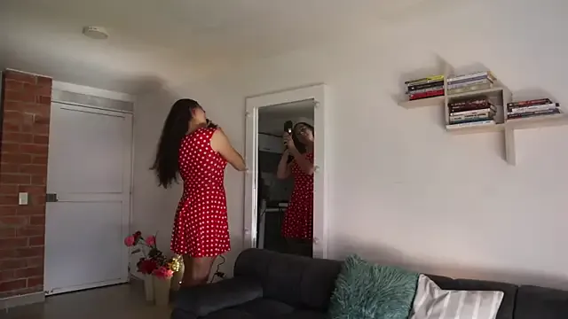 _Vahos_ — Dress OFF, Lingerie ON