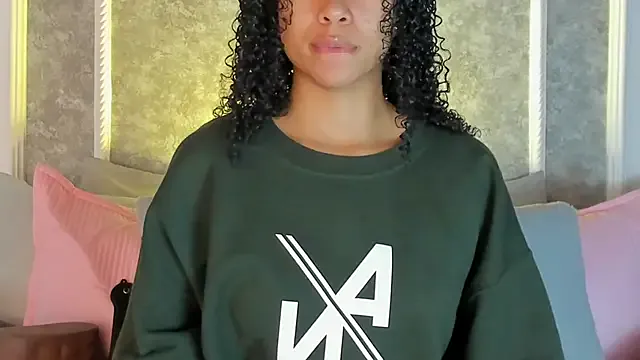 Avatar of _victoriaa__lois