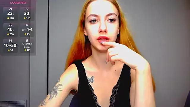 A_Karolina from StripChat is Freechat